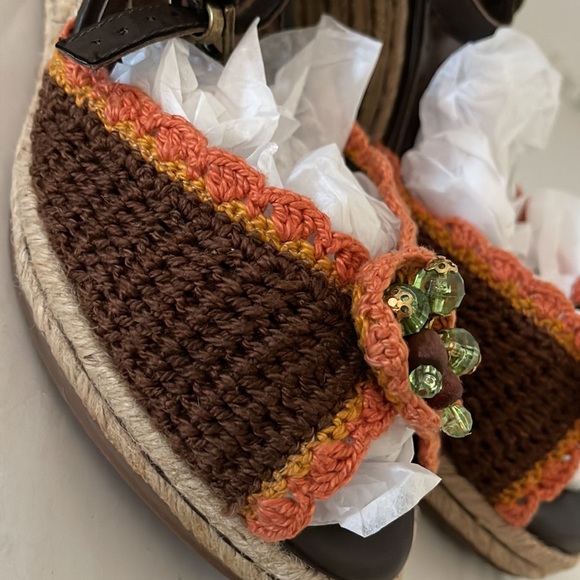 Y2k BCBG CROCHET Wedge Espadrilles Ankle wrap sandals 8 - Picture 3 of 11